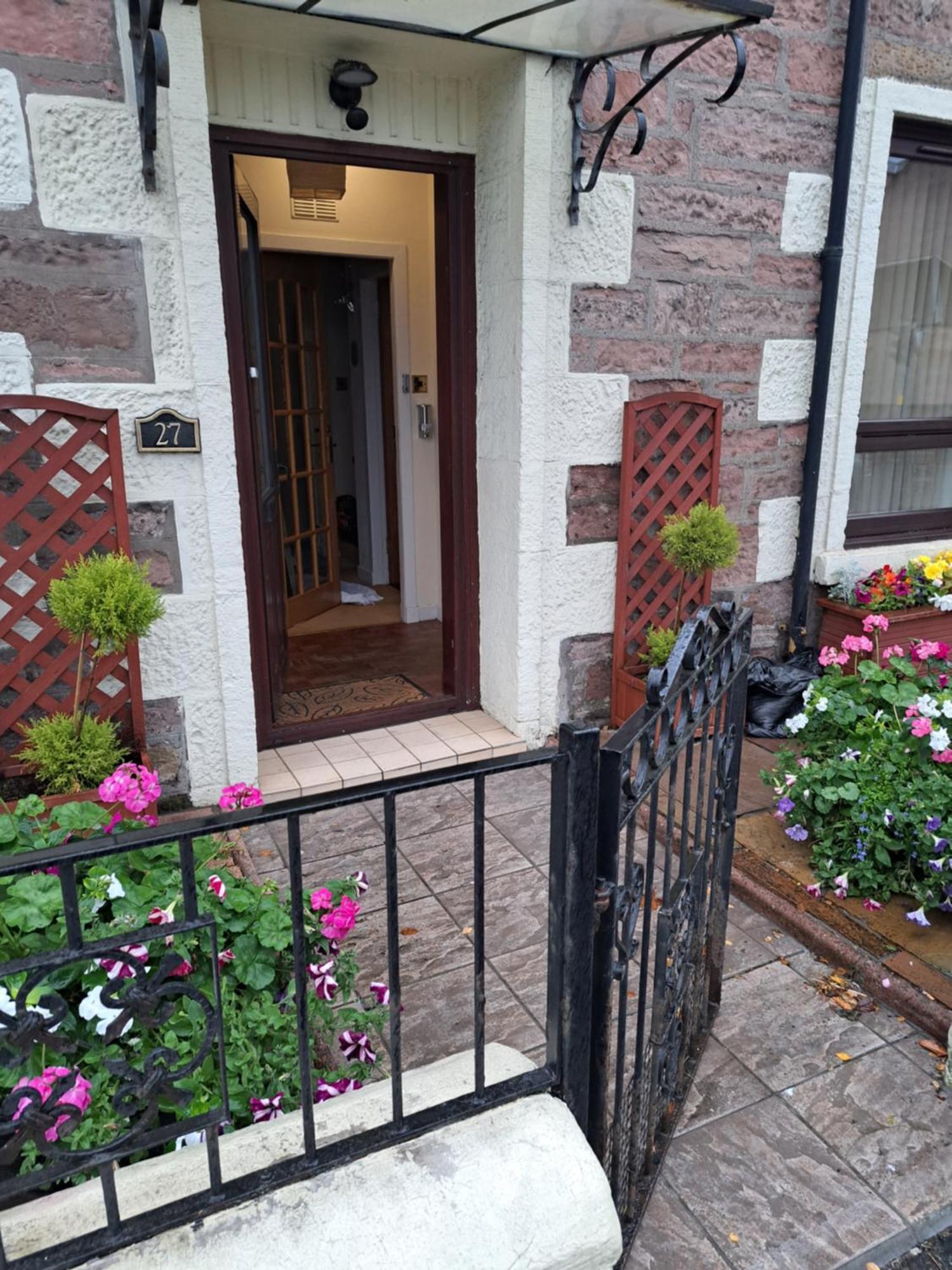 No 27 Bed & Breakfast Inverness Dış mekan fotoğraf